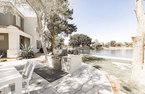 Arrowhead Ranch Apartment | Sunshine for up to 6 people in a Luxe Apt