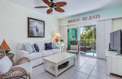 Marco Island Apartment | Sunshine on My Shoulders