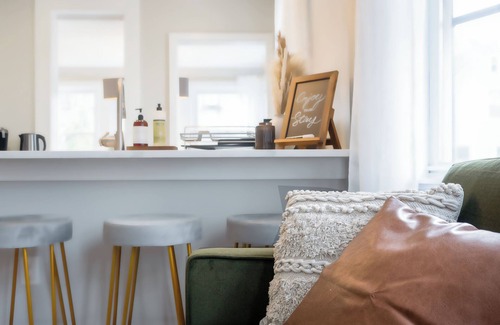 Jersey City Apartment | SunSuite - 6 Min. Walk to Trains - Summer Special!