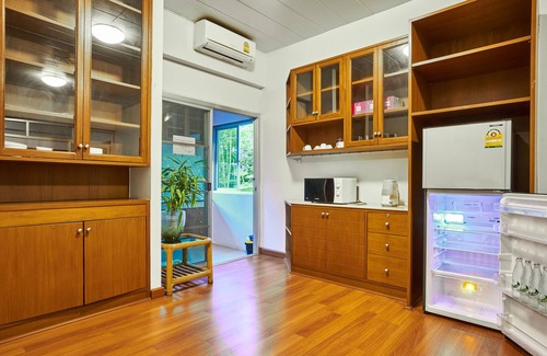 Su Thep Apartment | Supakit family room for 8 people