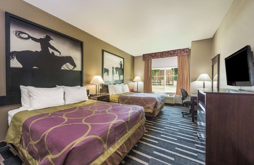 Fossil Creek Hotel | Super 8 by Wyndham Fort Worth North