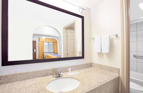 Idabel Hotel | Super 8 by Wyndham Idabel