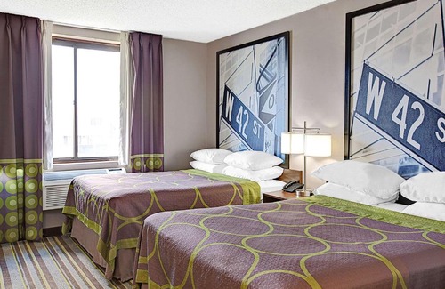 Rochdale Hotel | Super 8 by Wyndham Jamaica North Conduit