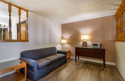 Pendleton Hotel | Super 8 by Wyndham Pendleton