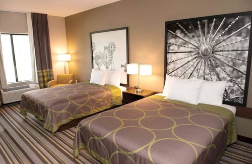 Stanton Hotel | Super 8 by Wyndham Stanton