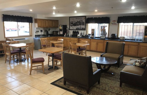 The Dalles Hotel | Super 8 by Wyndham The Dalles OR