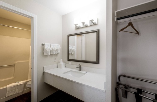 Williams Hotel | Super 8 by Wyndham Williams West Route 66/Grand Canyon Area