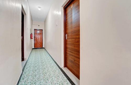 Coimbatore Hotel | Super Collection O Coimbatore Near Adithya Institute Formerly Hotel Everest Grand