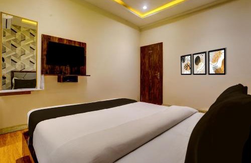 Shirdi Hotel | Super Collection O Shri Sai Baba Temple Formerly Hotel Maitreya