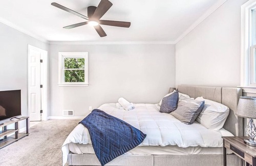 Atlanta House | Super Comfy, Quiet, Stylish ATL!