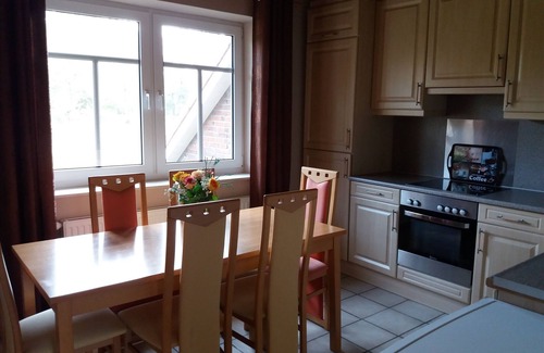 Pogum House | Super idyllic vacation home with privacy to relax, WiFi included.