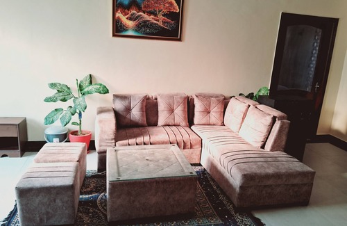 Gurugram Resort | Super Luxury Farmhouse