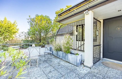 Aachen Condo | Super penthouse WE16 + private roof terrace, top location Aachen