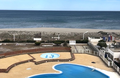 Saint-Hippolyte Apartment | Super t 3 vue mer Piscine Clim Wifi Parking