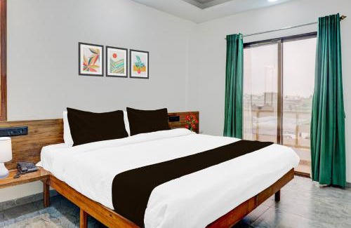 Kusgaon Budruk Hotel | Super Townhouse Lonavala Formerly Mountain Meadows Resort