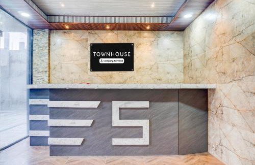 Kusgaon Budruk Hotel | Super Townhouse Lonavala Formerly Mountain Meadows Resort