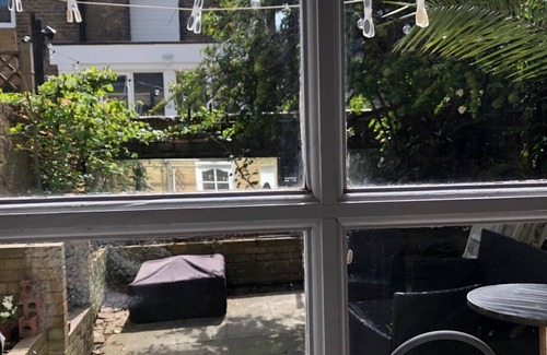 Stockwell House | SUPER WARN HOUSE IN LONDON