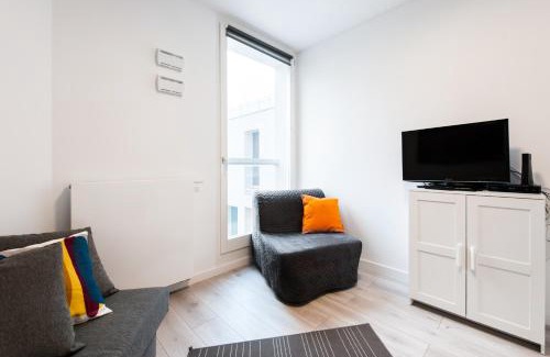 Sielce Apartment | SuperApart Bobrowiecka 10