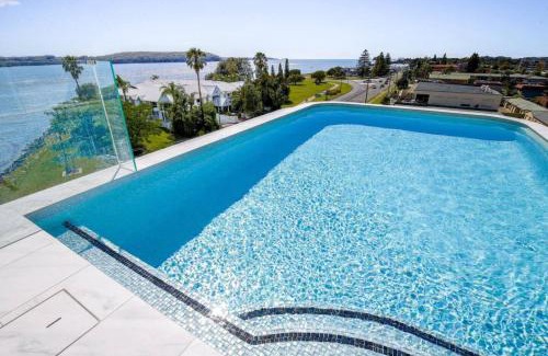 Batemans Bay Apartment | Superb 2-Bed Apartment with Scenic Bay Views