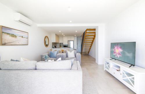 Batemans Bay Apartment | Superb 2-Bed Apartment with Scenic Bay Views