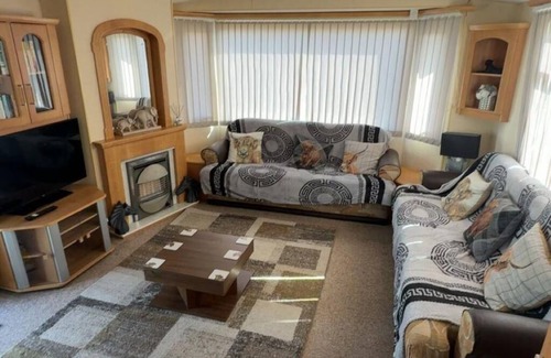 Skegness House | Superb 8 berth caravan at Southview Holiday Park ref 33164ML