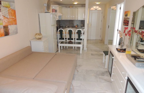 Los Gigantes Apartment | SUPERB APARTMENT WITH SPECTACULAR CLIFF SUN TERRACE AND SEA VIEWS boasting. 1