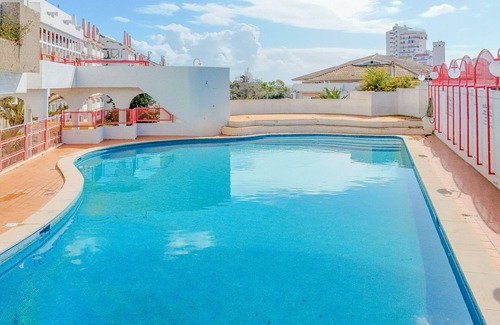 Montechoro Apartment | Superb duplex in Albufeira with swimming pool