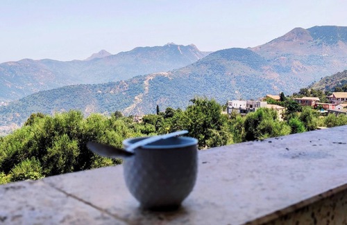 Souk El Tenine Apartment | Superb F3 Apartment with Sea & Mountain View