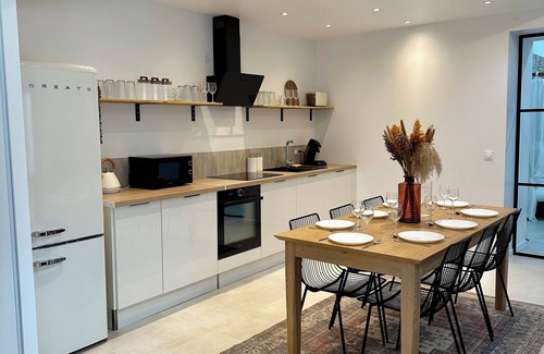 Larchant House | Superb house in the heart of Larchant. Pets welcome!