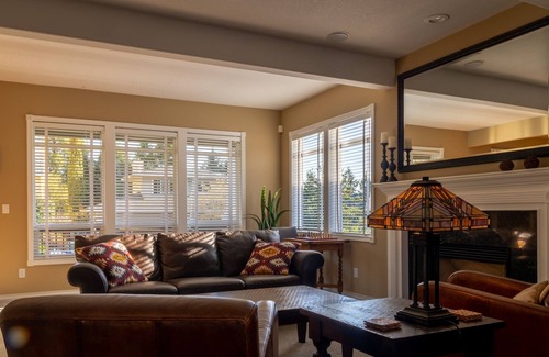 Northwest Portland House | Superb Location, with Air Conditioning & Office Space