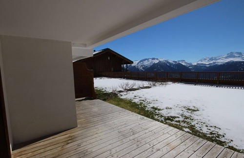 Bisanne 1500 Apartment | Superb new 2-room with pool, covered parking and Wi-Fi