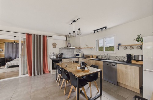 La Chapelle-Aubareil House | Superb one-storey house with swimming pool for 6