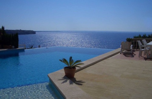 Cala Pi House | Superb villa on the waterfront, idyllic setting!