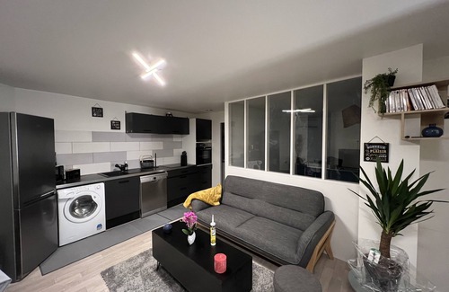 Greoux-les-Bains Apartment | Superbe Appartement 4 p en RDC