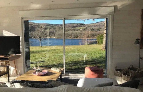 La Salvetat-sur-Agout House | Superbe Maison en Bord de lac de la Raviege