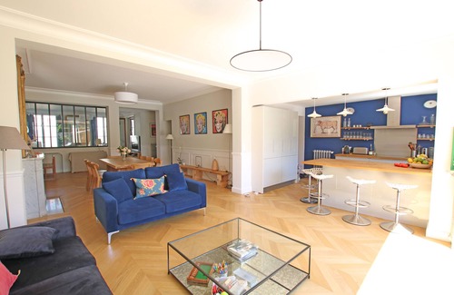 Meriadeck House | Superbe Maison en Pierre 4 Avec Jardin et Piscine à Bordeaux Centre Gambetta