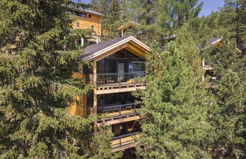 Turracher Hohe Ski Chalet | Superior Chalet # 17 with Sauna & Hot Tub