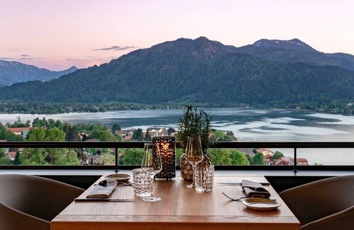 Tegernsee House | Superior double room facing the mountain - Hotel DAS TEGERNSEE