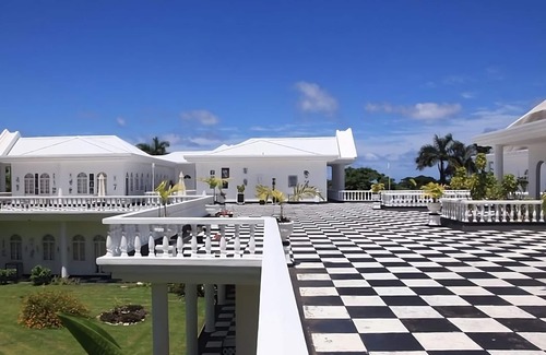 Port Antonio Apartment | Surfing Break or try the famous Jerk Chicken at Boston Bay Beach! Four Units!