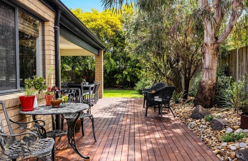 Inverloch House | Surfside Getaway in Picturesque Inverloch