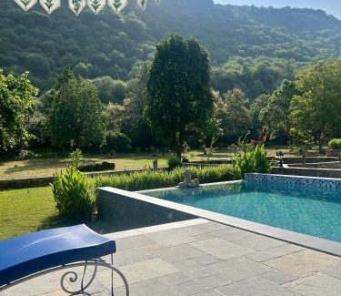 Thana Gazi House | Surya Bagh - A Luxury Hideaway - 20 minutes drive to Tehla gate, Sariska Tiger Reserve & 10 minute from Bhangarh Fort