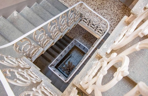 Calci House | Susanna's little palace within the castle walls