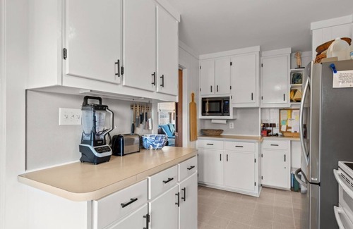 Atlantic Beach House | Sutton Cottage-Ocean Front Home