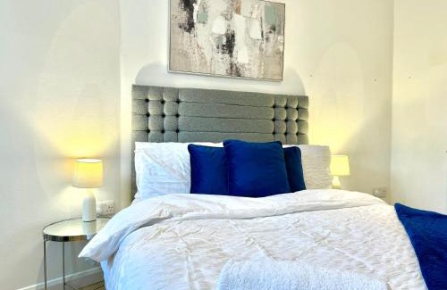 Sutton Central Apartment | Sutton - Ground Floor Flat By The High Street
