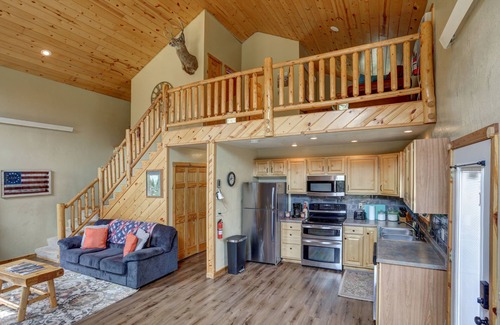 Keystone House | Svenmar Lodge