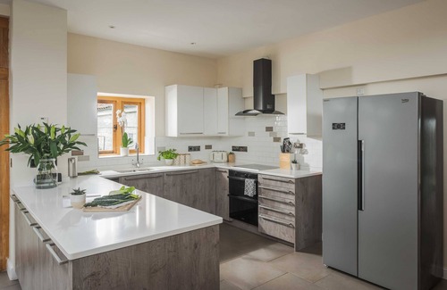 West Pennard Apartment | Swallow's Orchard - Glastonbury