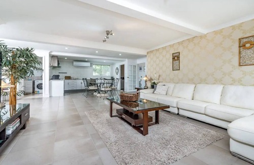 Belhus Cottage | Swan Valley- Willow Cottage Swan valley