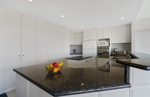 Middleton House | Sweeping Ocean Views -136 NewellPetsNegotiableWiFi