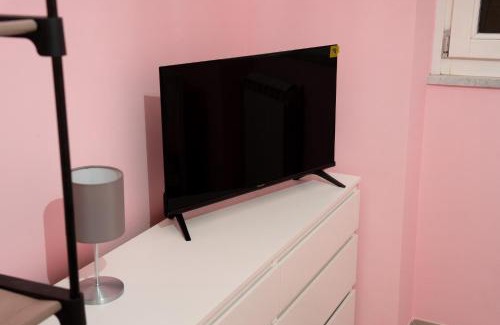 Torrino Apartment | Sweet 3 bedr apt - 3 stops from Piramide