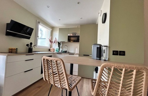 Noisy-le-Grand Apartment | "Sweet and Comfy" with Netflix, Prime and Disney+